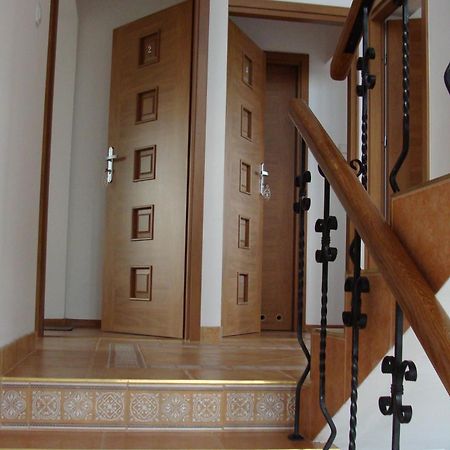 Route 7 Rooms Myslenice ภายนอก รูปภาพ