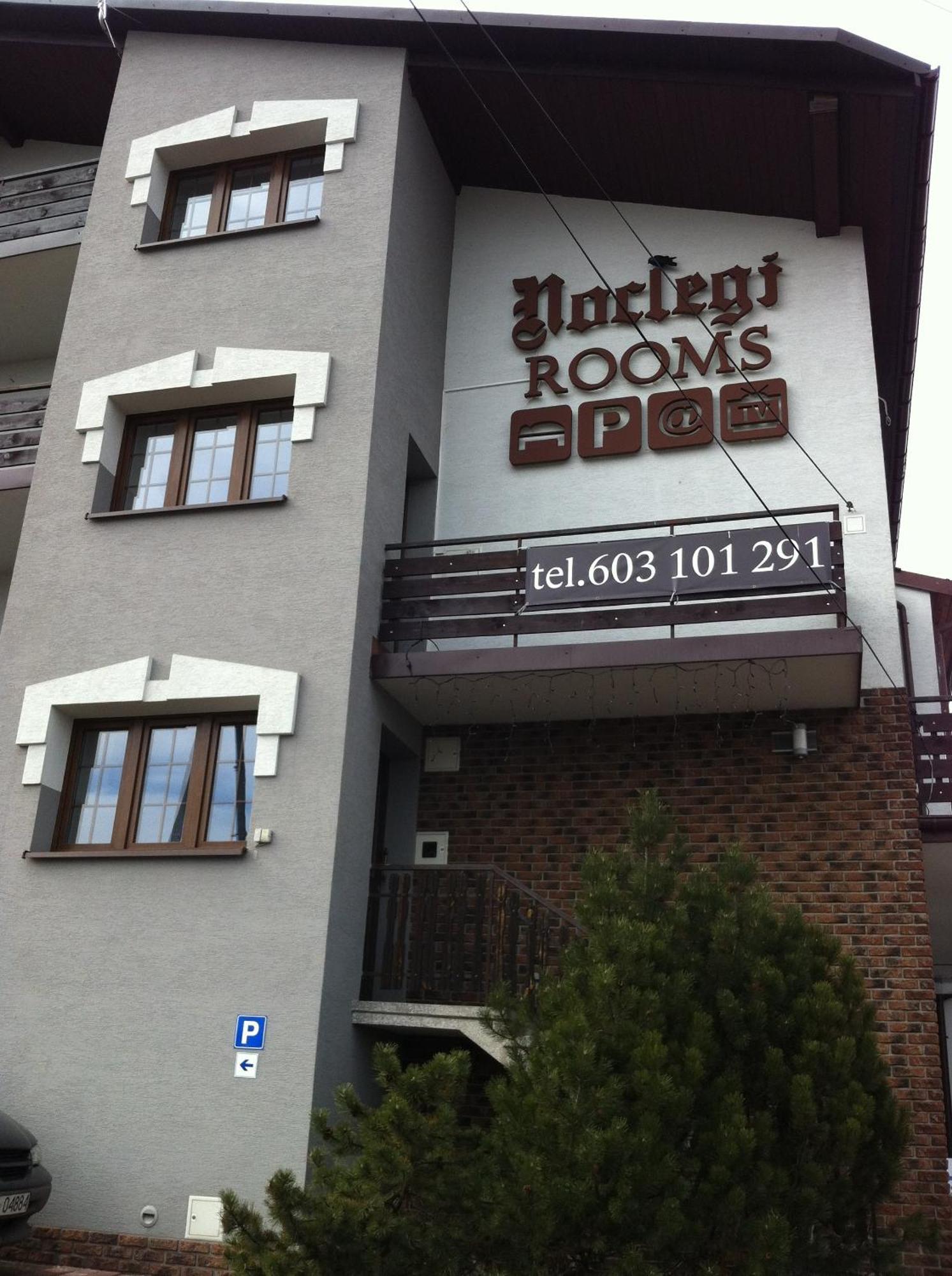 Route 7 Rooms Myslenice ภายนอก รูปภาพ