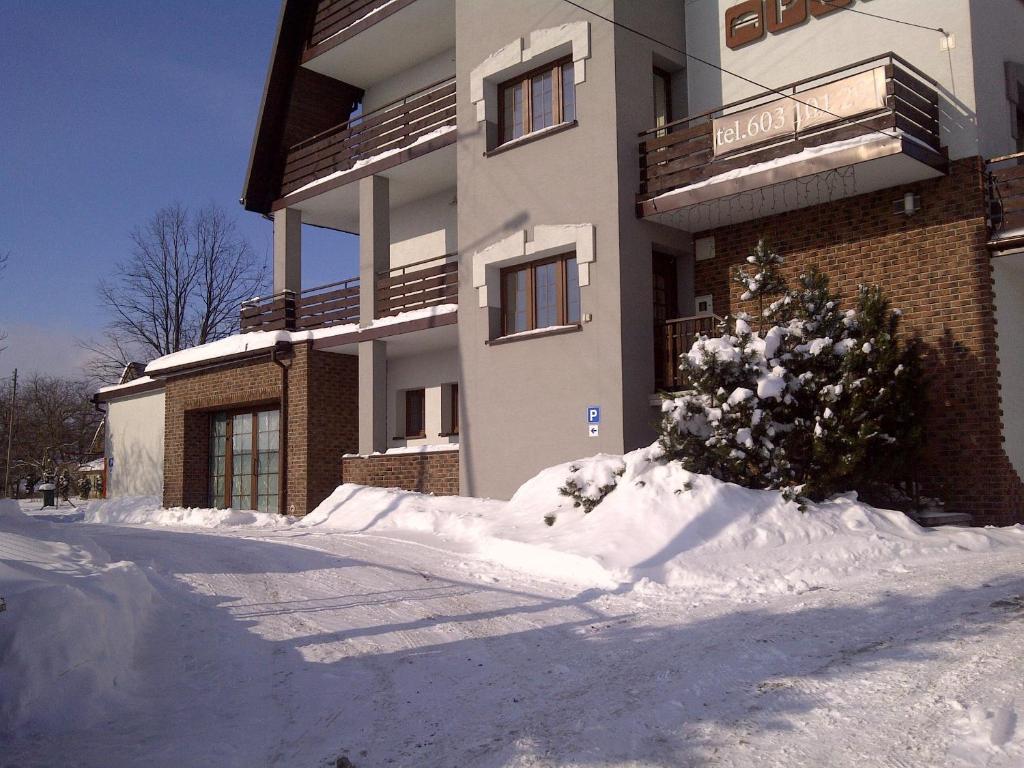 Route 7 Rooms Myslenice ภายนอก รูปภาพ